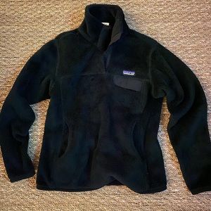 Women’s Patagonia pullover